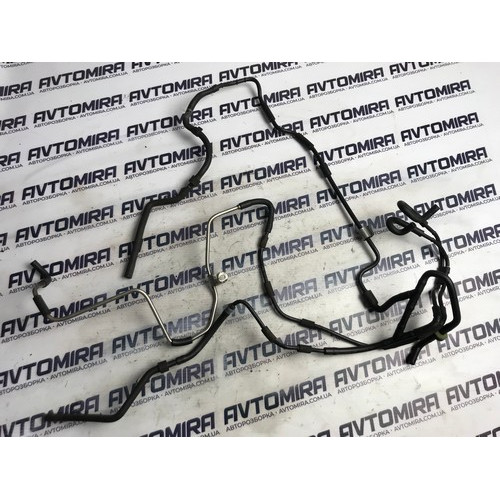 Трубка вакуумна VW Passat B7 1.6TDI 2010- 03L131605AG